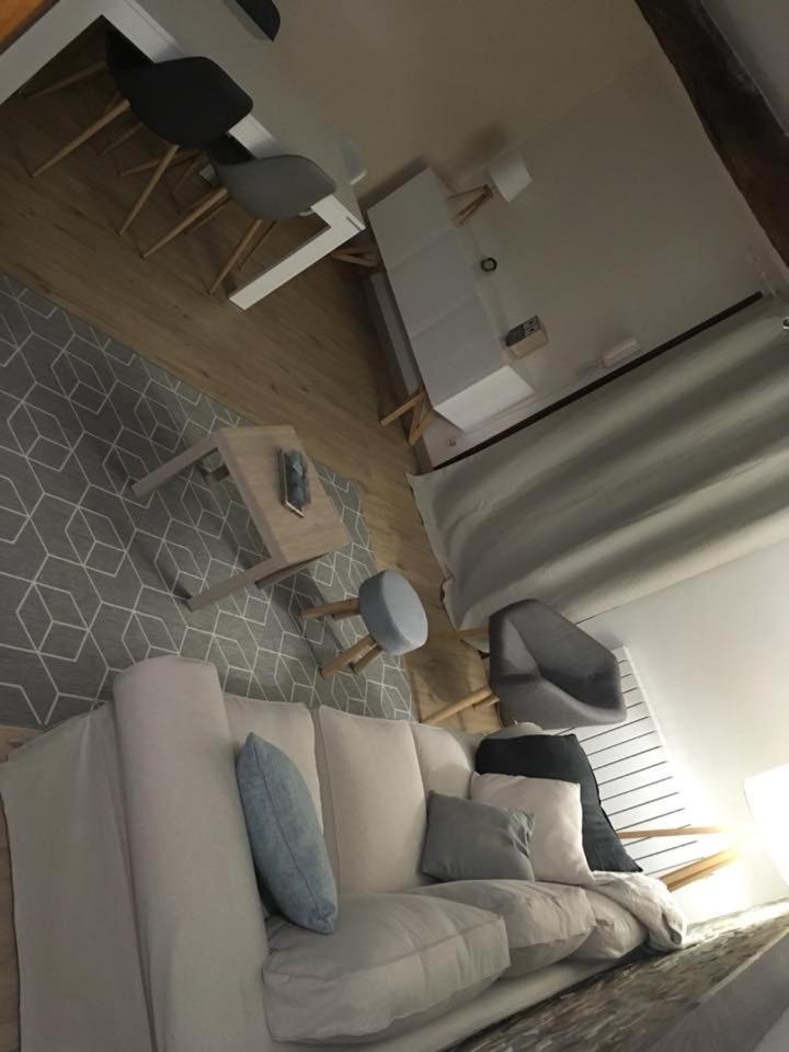 La Maison De Marie, Cosy Et Spacieuse - 3 Chambres Dont Une Climatisee ماكاتييو سورْ شالارْ المظهر الخارجي الصورة