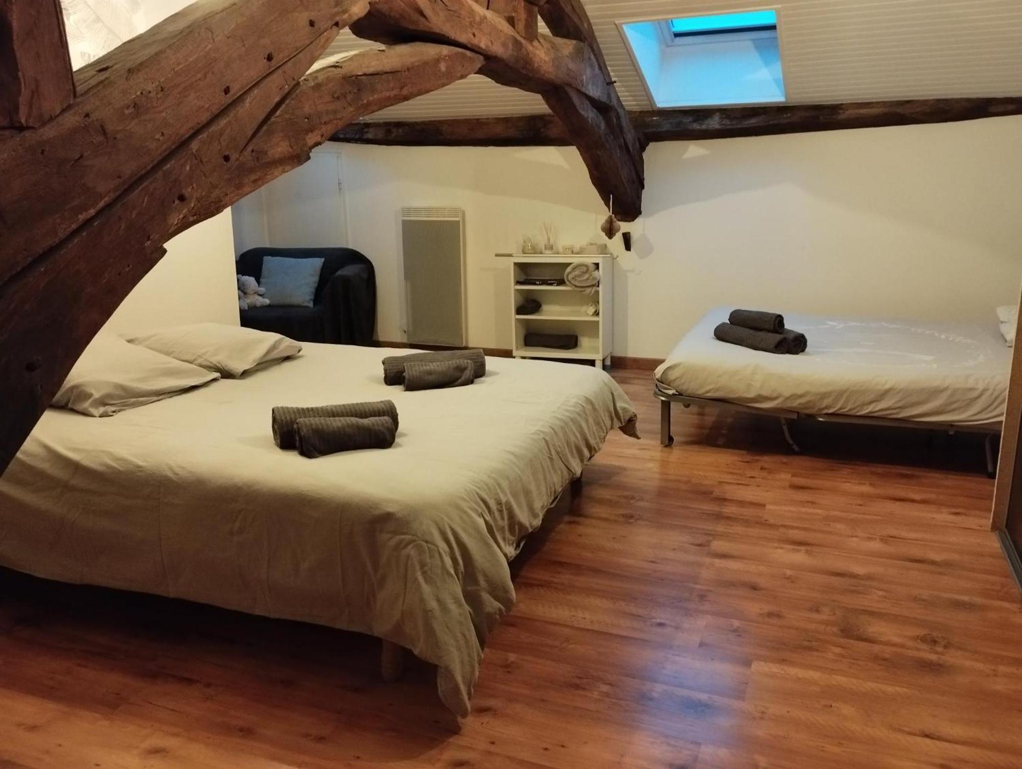 La Maison De Marie, Cosy Et Spacieuse - 3 Chambres Dont Une Climatisee ماكاتييو سورْ شالارْ المظهر الخارجي الصورة